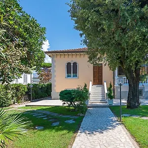 Bed & Breakfast Gioietta, Marina di Massa
